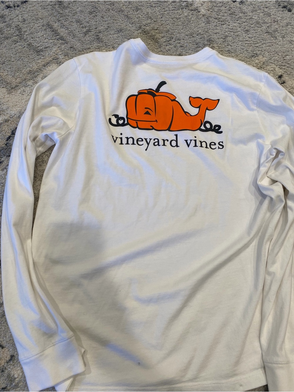 Vineyard Vines White Long-Sleeve Tee with Orange Pumpkin Whale